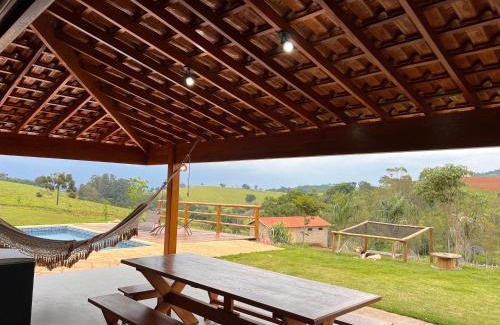 Bueno Brandao House | Sítio Santo Antônio