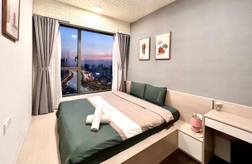 Bach Dang Riverside Apartment | S'Home Saigon - Infinity Pool Signature