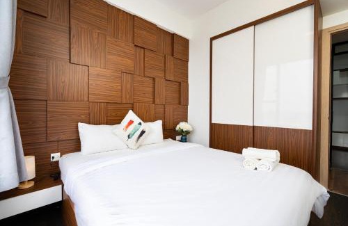 Bach Dang Riverside Apartment | S'Home Saigon - Infinity Pool Signature