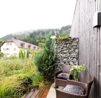 Levis Hotel | S'Matt Bob