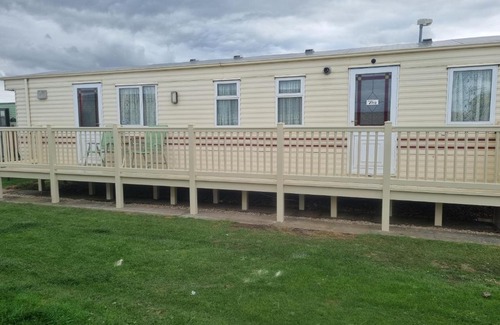 Chapel Saint Leonards Other | S407 8 BERTH 3 BED CARAVAN GOLDEN PALM