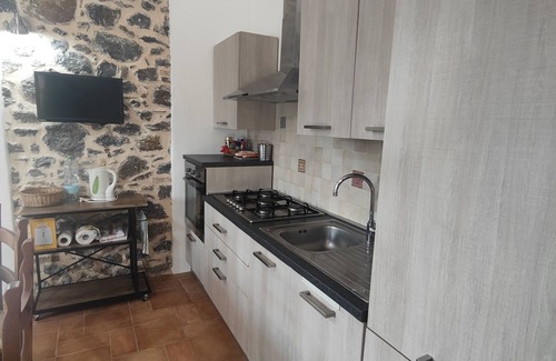 Dorgali House | Sa Carruba - Typical rural house surrounded by greenery with panoramic views