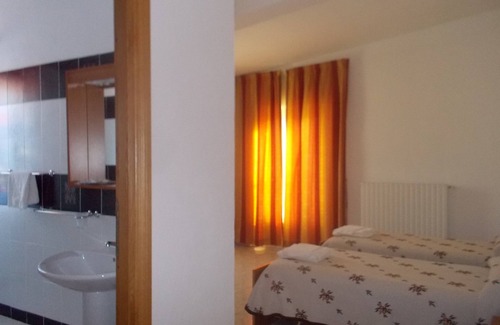 Orgosolo Hotel | Sa 'E Jana