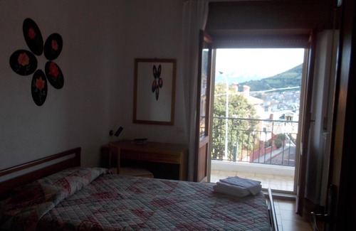 Orgosolo Hotel | Sa 'E Jana