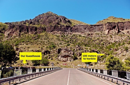 Vardzia House | SADA Guesthouse