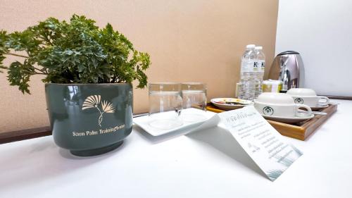 Kamphaeng Saen Hotel | Saenpalm training home แสนปาล์ม เทรนนิ่ง โฮม