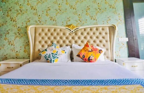 Gurugram Apartment | Safari farmhouse Gurgaon