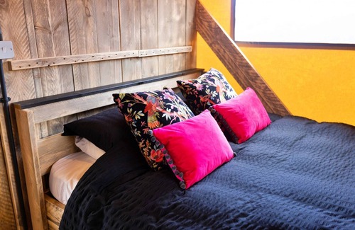 Seend Other | Safari Lodge in Wiltshire with Hot Tub