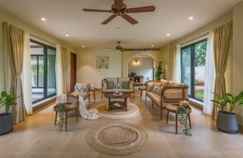 Varchi Ali Villa | SaffronStays Frangipani