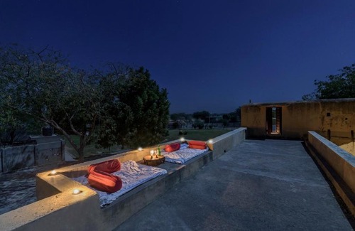 Chaksu Villa | SaffronStays Jaipura Garh, Jaipur