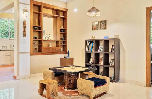 Alur House | SaffronStays Robin Woods