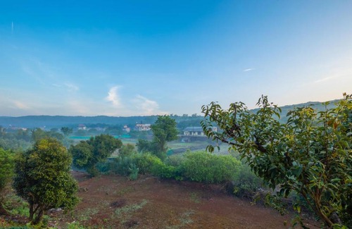 Mahabaleshwar Villa | SaffronStays RedFields By Venna River - luxury villa amidst strawberry farms