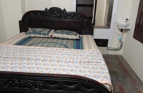 Kamalapur House | Sai Swastik Homestay Hampi