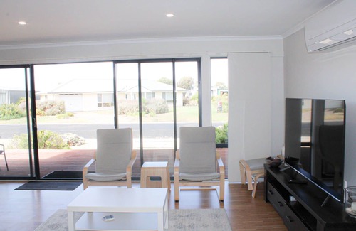 Waterhouse House | Sail Away - Great Entertainer
