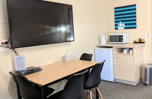 Yeppoon Hotel | Sail Inn Motel