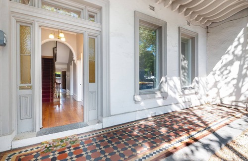 Fitzroy House | Saint Francis in Fitzroy