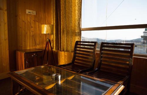 Gunehr Hotel | Sajan's Bir Verse