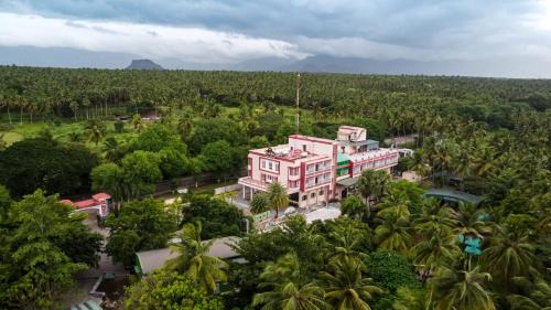 Pollachi Resort | Sakthi River Resort