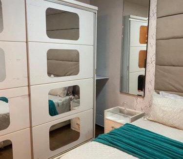 Engenho Novo House | Sala e quarto próx ao Maracanã e Engenhão