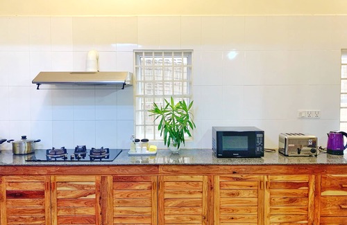 Siem Reap Villa | Sala Noble Two-Villa Retreat with 6-Bedrooms in Siem Reap-Share Swimming Pool