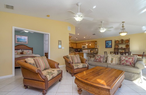 Key Colony Beach House | *SALE* 11/15-12/13 $1393WK. 47' DOCK, PRIVATE POOL, WALK TO CABANA BEACH CLUB