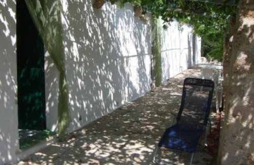 Marina Serra Apartment | SALENTO - little apartment in ancient villa, sight sea, encircled calm locality from the green, single private reduction to the beautiful reef to 100 MT, apartment/flat - 2 rooms - 2/4 persons