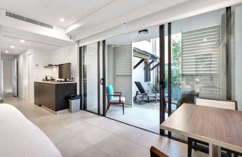 Port Douglas Resort | Saltwater Studio Experience Resort style Bliss