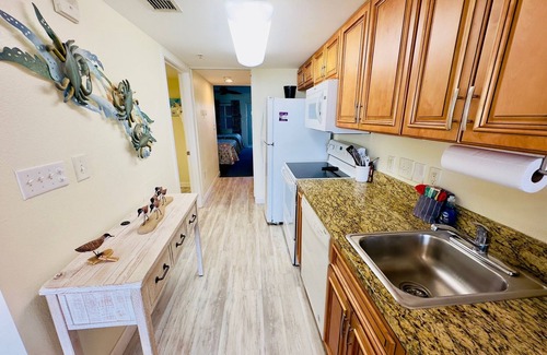 Myrtle Beach Condo | Salty Air and Sunshine: A Beach Vacation You Won't Forget