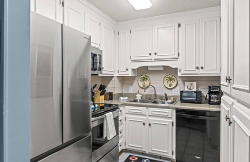 West Panama City Beach House | Salty Breeze: 5-min WALK TO BEACH 82D