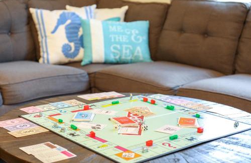 Palm Harbor House | Salty Tide Getaway - Nightlife, Pool, Play, Beach