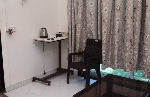 Mumbai Cottage | Sam's Outhouse Stay