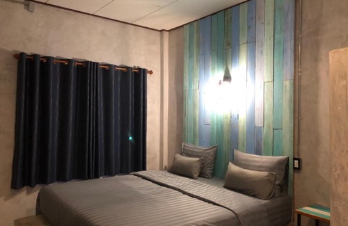 Koh Lan House | Samanta By The Sea