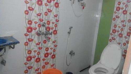 Tivarekar Wadi Bed & Breakfast | Samartha Cottage, Varsoli