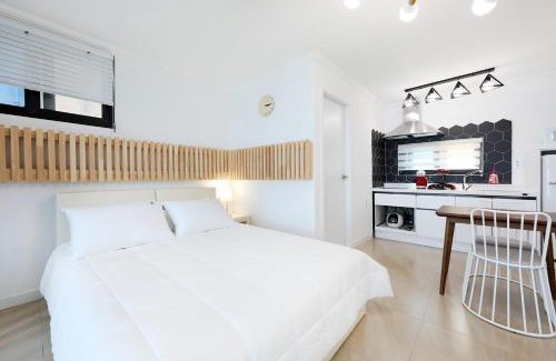 Samcheok House | Samcheok Laon Spa Pension
