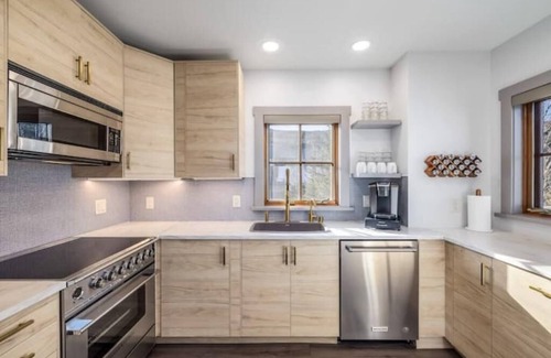 River Run Condo | Sammy's Slope Side Bliss: 3br in Keystone Village