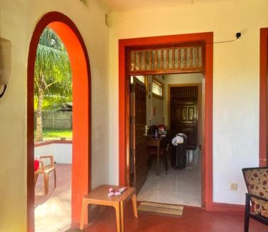 Uppuveli Villa | Sampalthivu Beach Villa