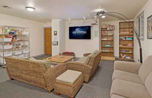 Friday Harbor Hostel | San Juan Island Hostel