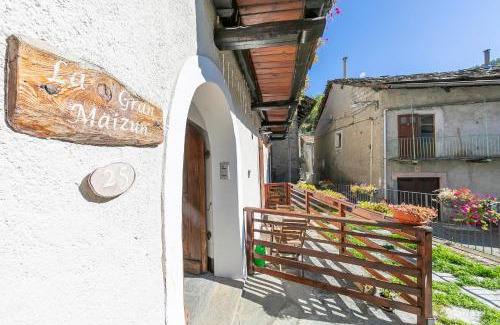 San Marco Apartment | San Marco Lodge Apt Mountain Retreat - Happy Rentals