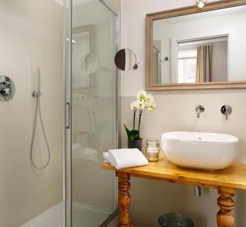 Vatican House | San Pietro Boutique Rooms