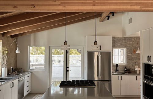 The Movie Colony House | San Simian with Pool & Spa! - One Block to Downtown PS
