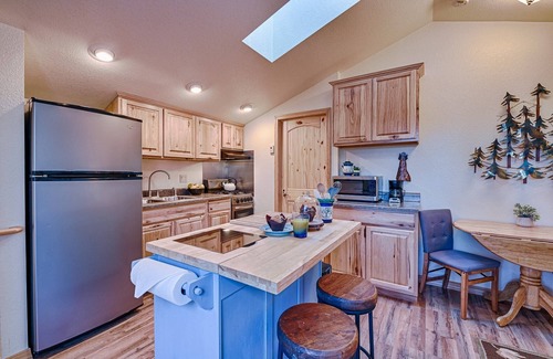 San Juan River Village Condo | Sancho's Casita: Cozy Studio with Full Kitchen, 15 Minutes to Wolf Creek, 10 Minutes to Hot Springs