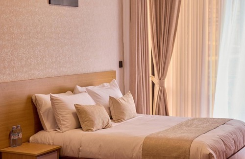 Entebbe Bed & Breakfast | Sand Grains Residences 014