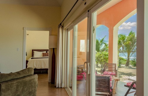 East End Apartment | SAND Luxurious Tranquility on a Private Beach In A Protected Marine Environment