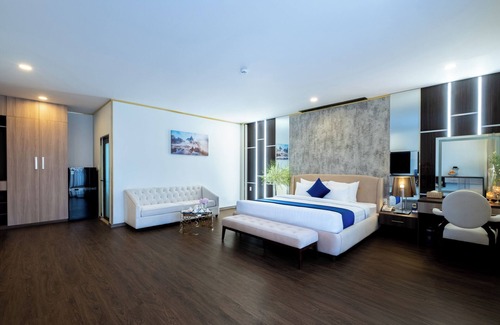 Duc Trong Hotel | Sandals Star Hotel