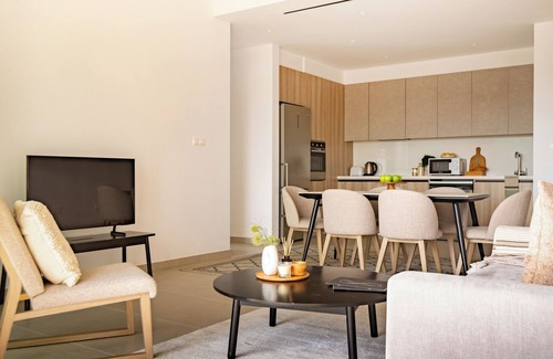 Limassol Apartment | Sanders Breeze - Lovely 2-Bdr Apt with Balcony