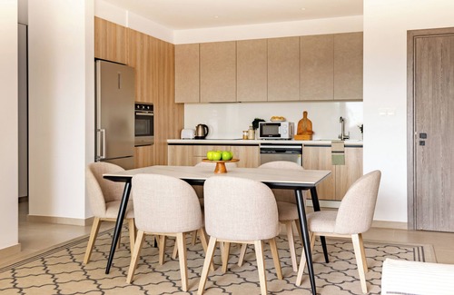 Limassol Apartment | Sanders Breeze - Lovely 2-Bdr Apt with Balcony