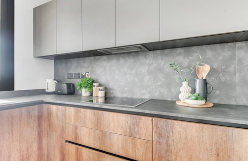 Limassol Apartment | Sanders Crystal 1 - Great 3-Bdr Apt w Shared Pool