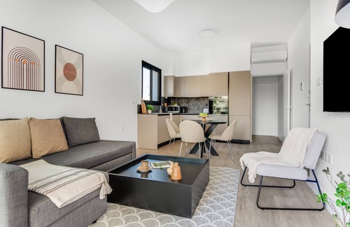 Limassol Apartment | Sanders Crystal 1 - Nice 1-Bdr Apt w Shared Pool