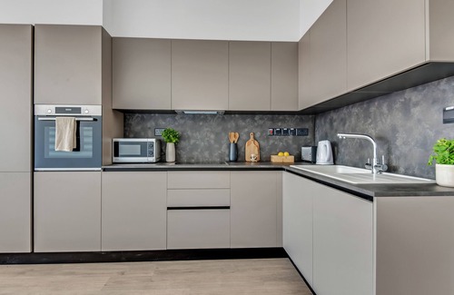 Limassol Apartment | Sanders Crystal 2 - Nice 2-Bdr Apt w Shared Pool