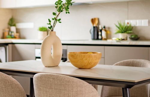 Agios Athanasios Apartment | Sanders Eduardovich - Prime 2-Bdr with Balcony